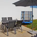 House With Private Pool In Village בית נופש